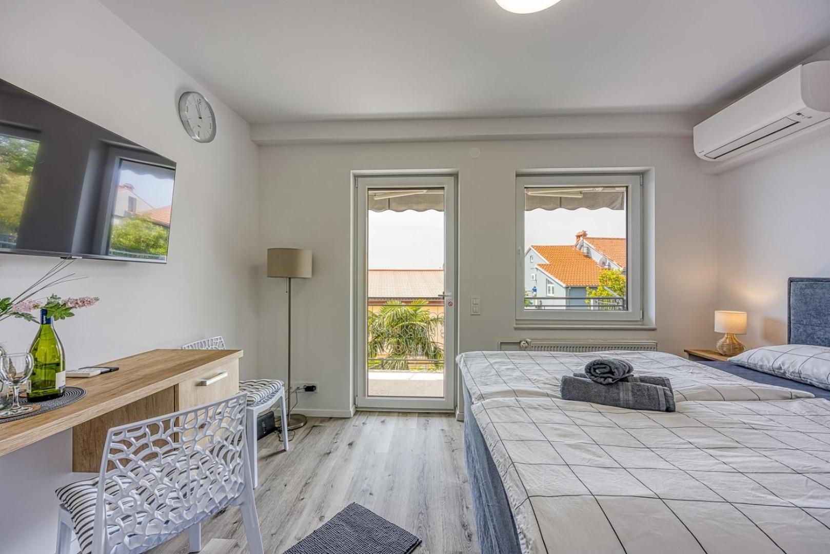 Adites Hotell Dramalj Eksteriør bilde